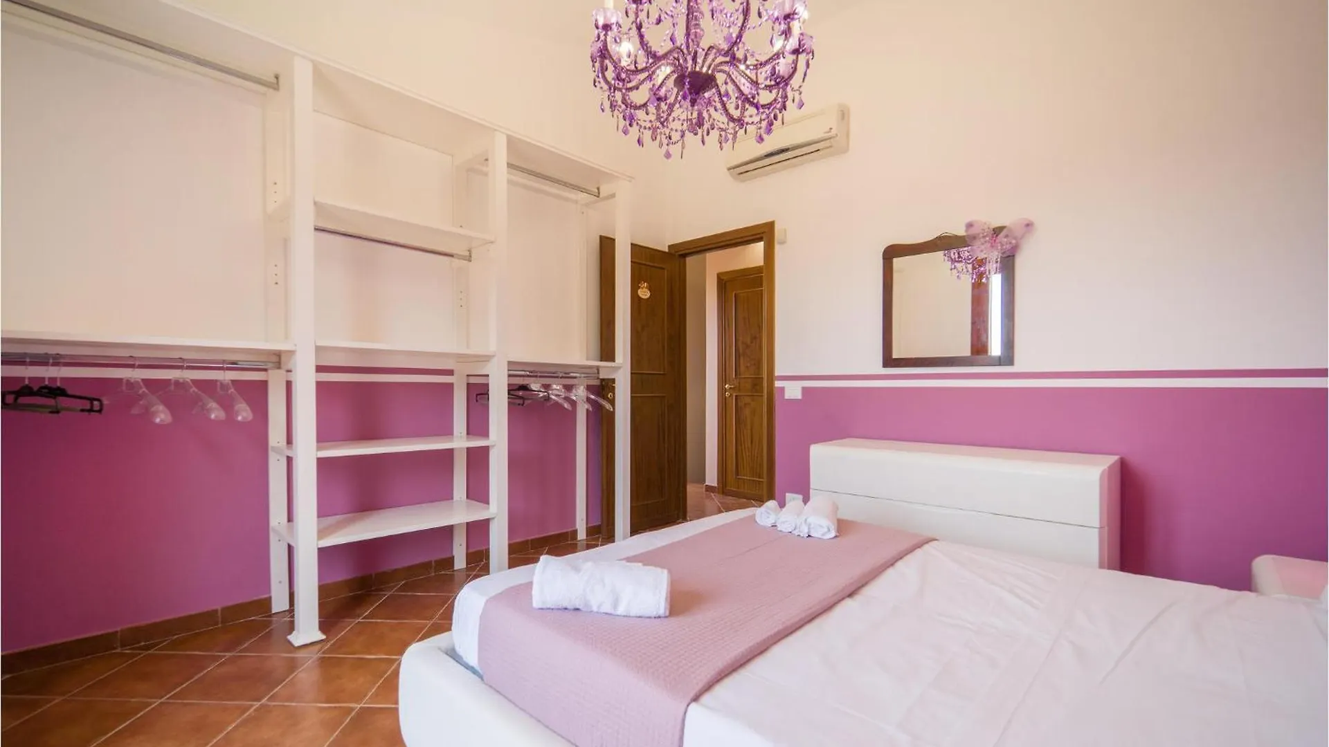3 Bedroom Stunning Home In Torre Colonna-Sperone Mandra Capreria イタリア