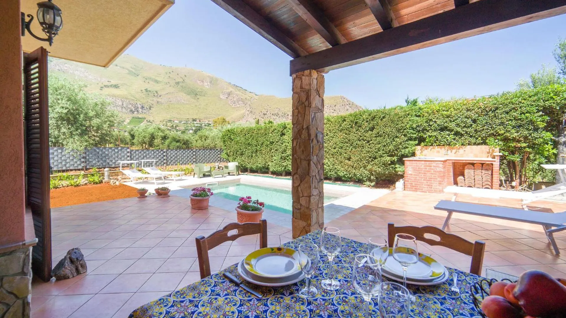 3 Bedroom Stunning Home In Torre Colonna-Sperone Mandra Capreria