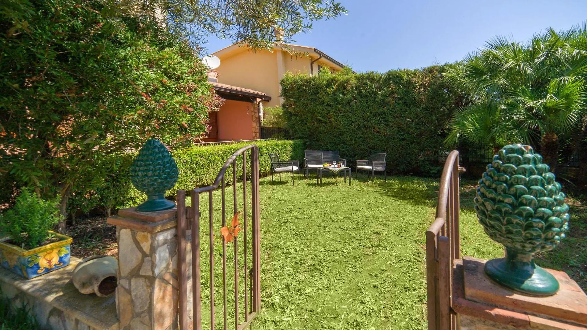3 Bedroom Stunning Home In Torre Colonna-Sperone Mandra Capreria イタリア