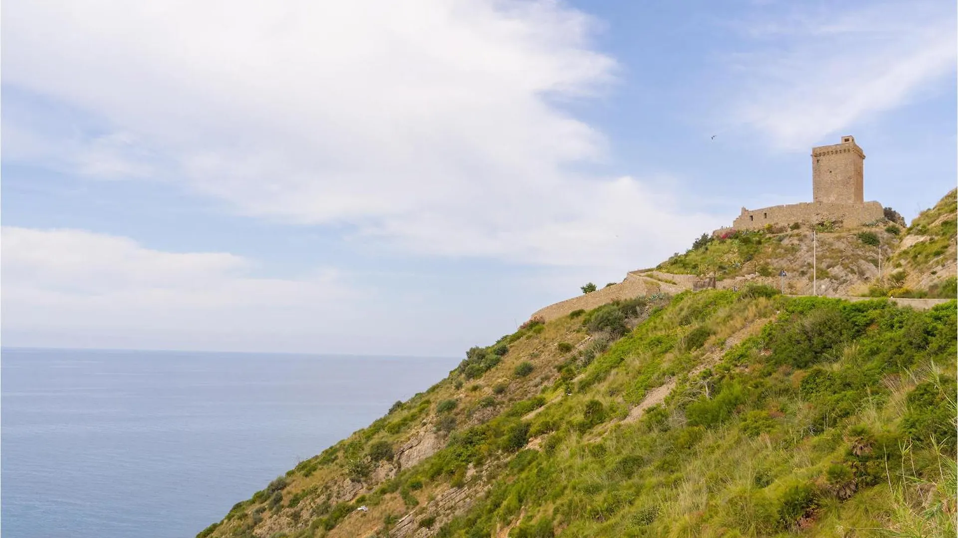 3 Bedroom Stunning Home In Torre Colonna-Sperone Mandra Capreria 0*,  意大利